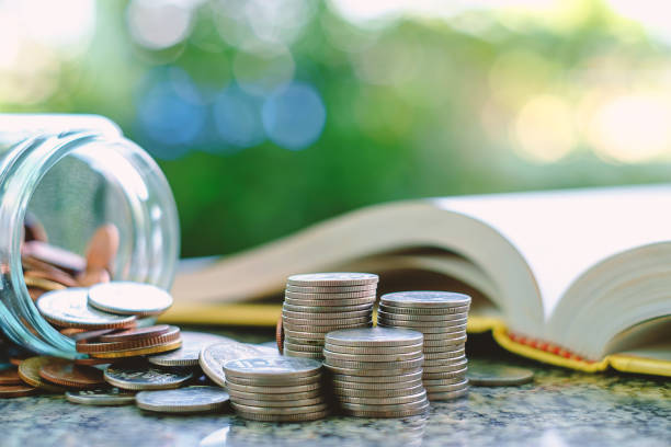 Stanford MBA vs Harvard MBA Fees & Scholarships